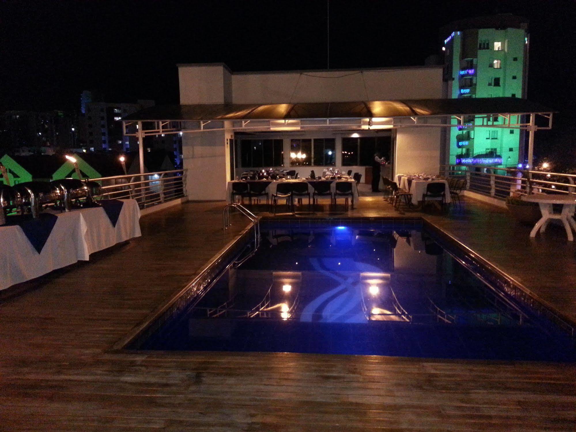Top Deck Hotel Pereira Exterior foto